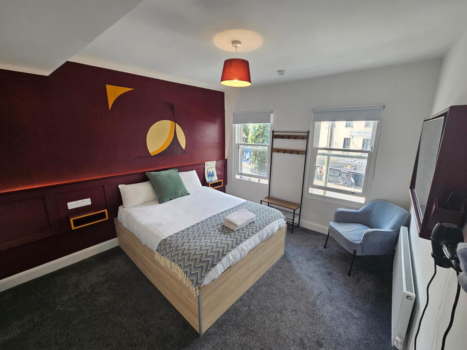 Mary Mullen'S Rooms Eyre Square. Galway Exterior foto